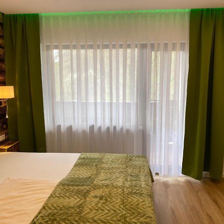 Gasthof Zur Sonne Winzenhohl ヘースバッハ エクステリア 写真